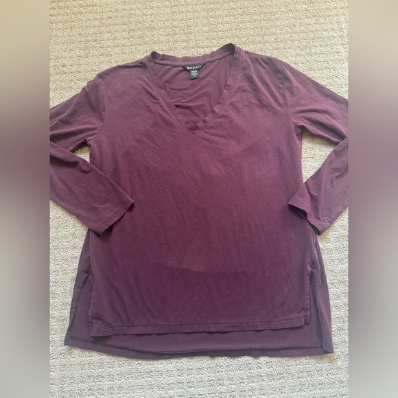 Athleta Tops - Athleta Women’s Long Sleeve V-Neck Tops Purple Size M